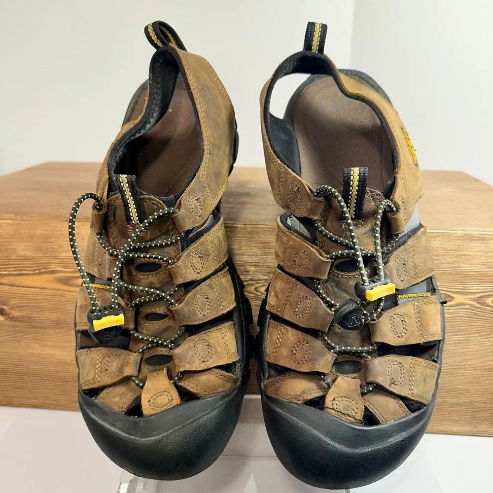 Keen Newport Waterproof Sport Sandals Men 10.5 Outdoor Hiking Fisherman